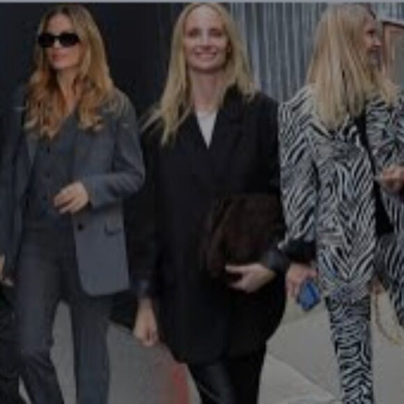 Christian Dior Brown Pinstripe Blazer Jacket Womens Size 12 Classic Tailored Loo - Picture 9 of 15